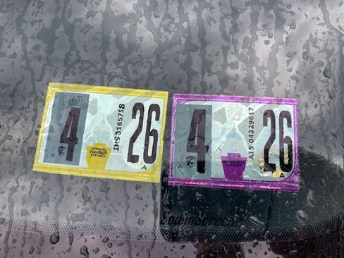 Used 2017 Ford Explorer XLT image 21