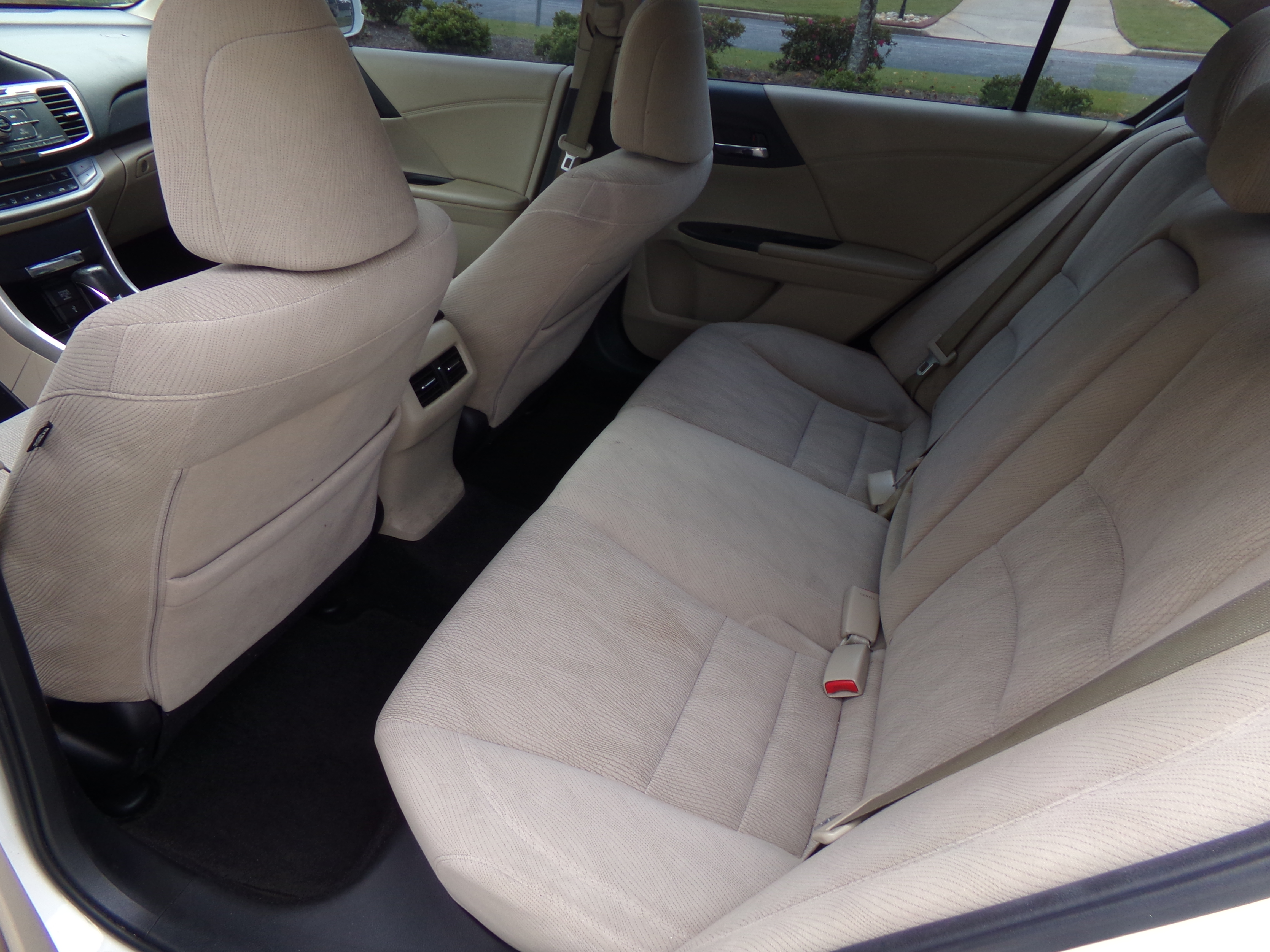 Used 2015 Honda Accord EX Sedan image 13