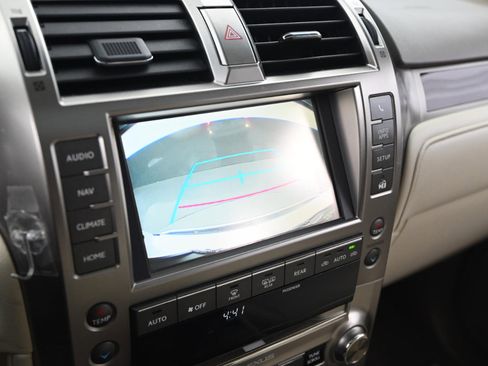Used 2019 Lexus GX 460 Premium image 29