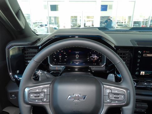 New 2026 Chevrolet Silverado 1500 ZR2 image 2