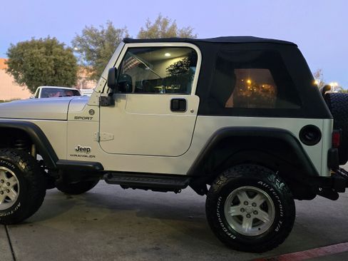 Used 2005 Jeep Wrangler Sport image 12