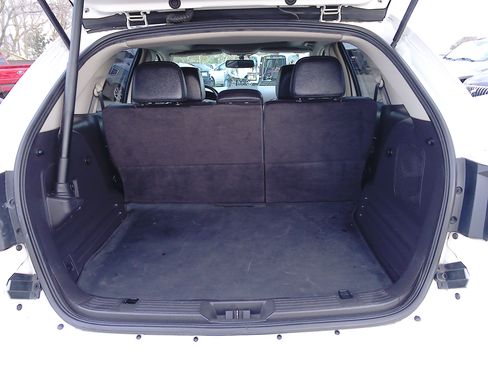 Used 2015 Lincoln MKX image 13