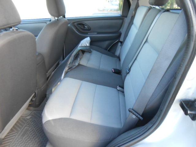 Used 2005 Ford Escape 2WD XLS image 14