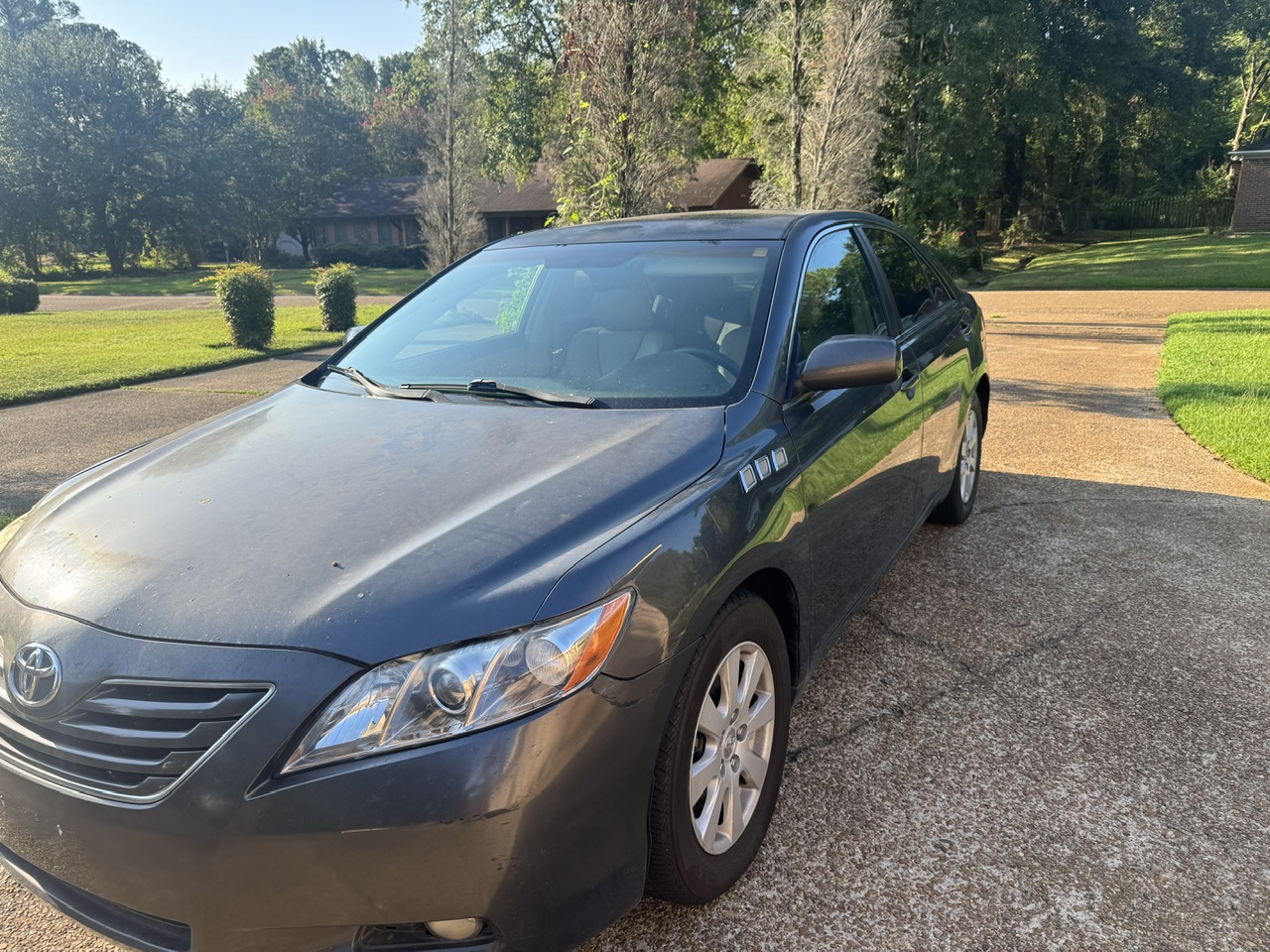 Used 2008 Toyota Camry V6 FWD image 2