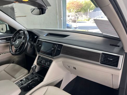 Used 2018 Volkswagen Atlas SEL image 20