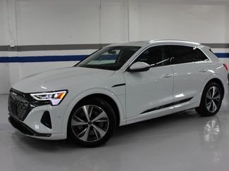 Used 2024 Audi Q8 e-tron Premium Plus image 1