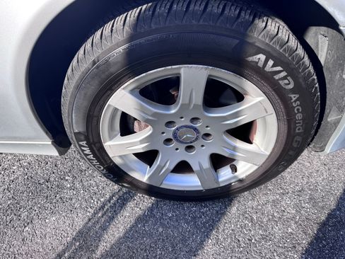 Used 2007 Mercedes-Benz E 320 image 13