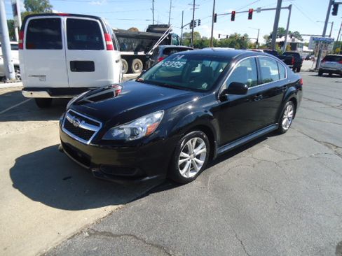 Used 2014 Subaru Legacy 2.5i Premium image 1