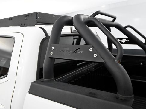 Used 2019 Toyota Tacoma TRD Off-Road image 15