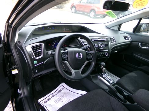Used 2013 Honda Civic LX image 10