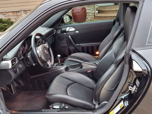 Used 2009 Porsche 911 Carrera 4S image 24