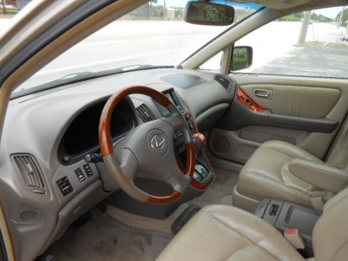 Used 2002 Lexus RX 300 4WD image 12