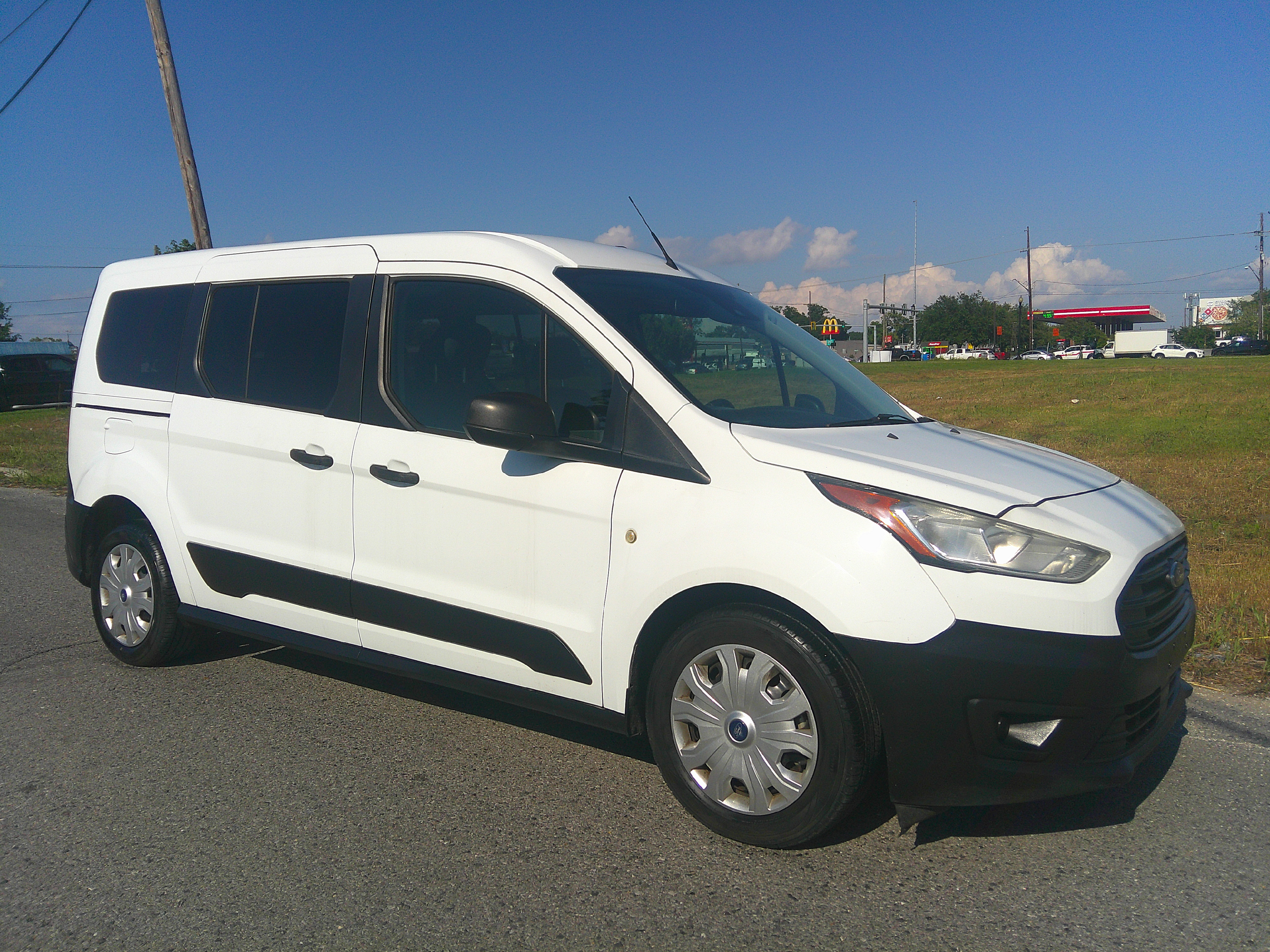 Used 2020 Ford Transit Connect XL Long Wheel Base Wagon FWD image 2