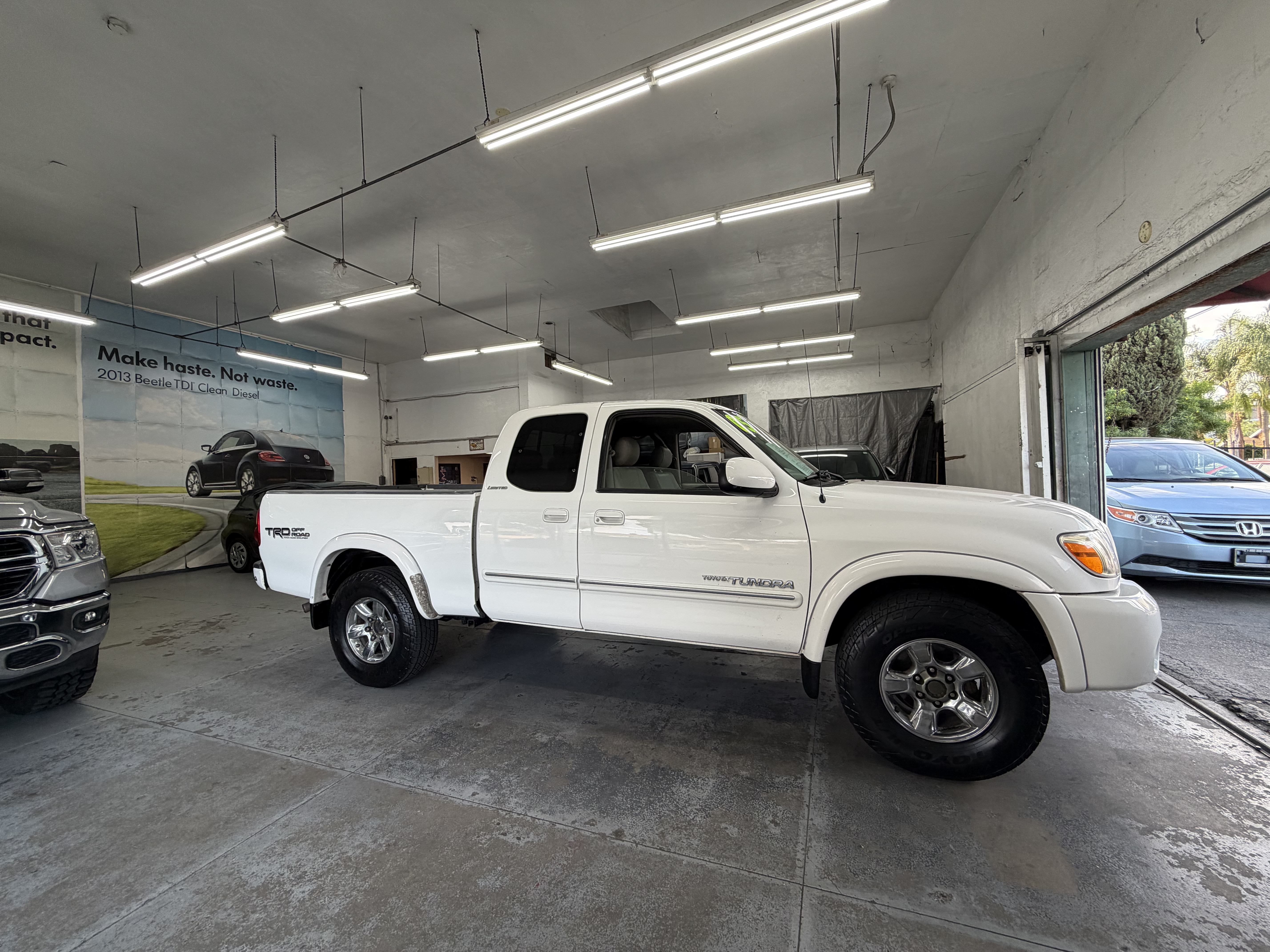 Used 2005 Toyota Tundra 2WD Access Cab Limited image 14
