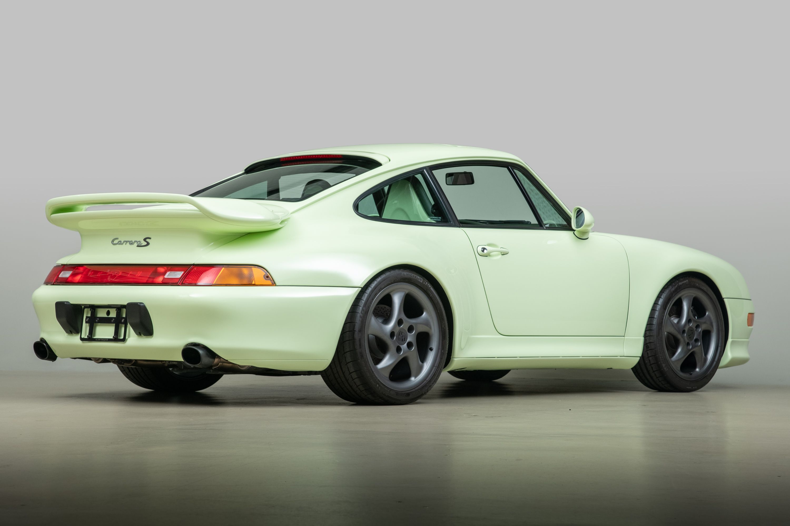 Used 1998 Porsche 911 Carrera S RWD image 47