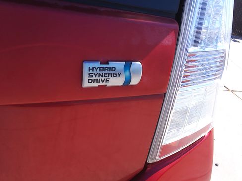 Used 2010 Toyota Prius One image 33