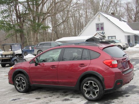 Used 2013 Subaru XV Crosstrek 2.0i Premium image 5