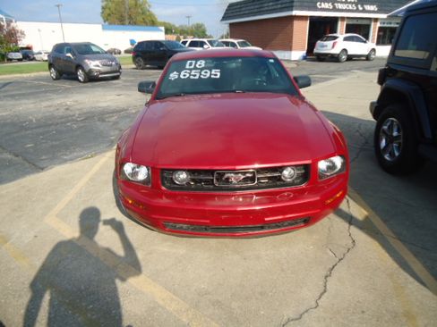Used 2008 Ford Mustang image 7