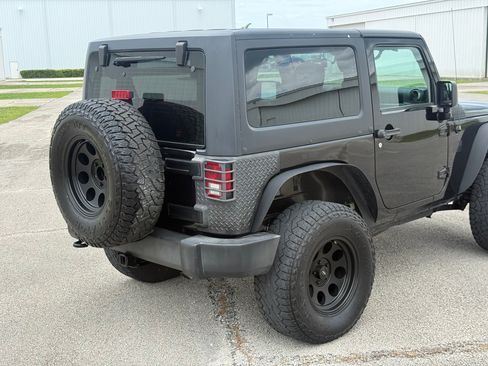 Used 2017 Jeep Wrangler Sport AWD/4WD image 41