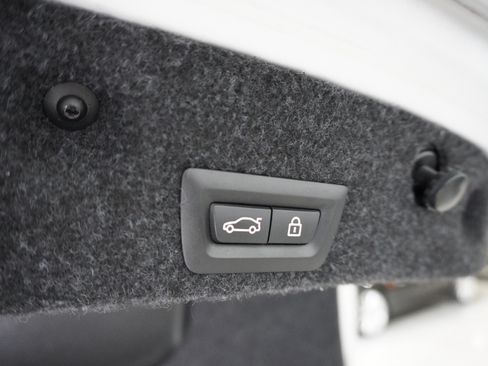 Used 2014 BMW 528i image 7