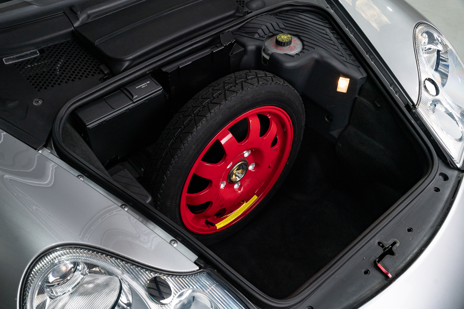 Used 2004 Porsche 911 40th Anniversary Coupe RWD image 52