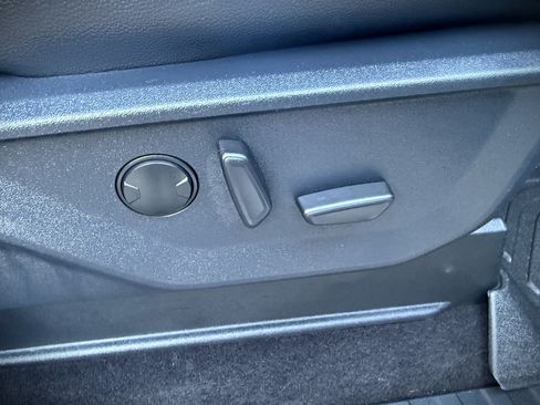 Used 2022 Ford F150 image 32