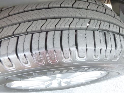 Used 2018 MAZDA CX-5 Sport image 10