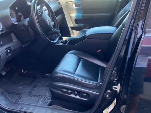 Used 2012 Honda Pilot 4WD Touring image 8