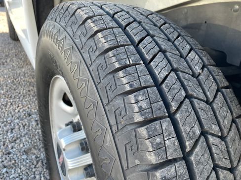 Used 2017 GMC Savana 3500 image 20