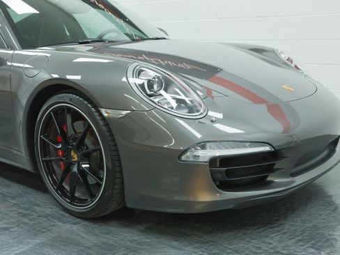 Used 2014 Porsche 911 Carrera 4S image 35