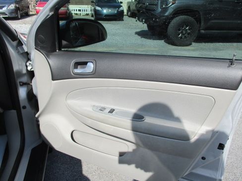 Used 2006 Chevrolet Cobalt LT Sedan FWD image 19