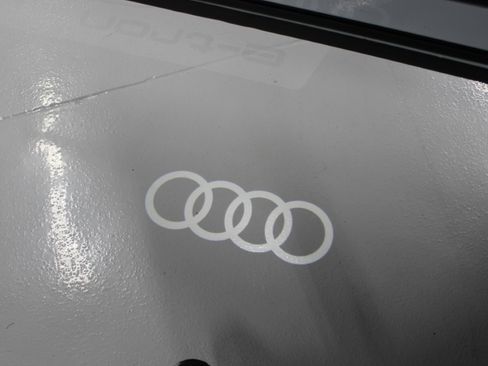 Used 2023 Audi Q4 e-tron Premium Plus image 34