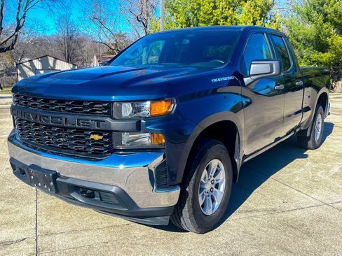 Used 2021 Chevrolet Silverado 1500 W/T image 2