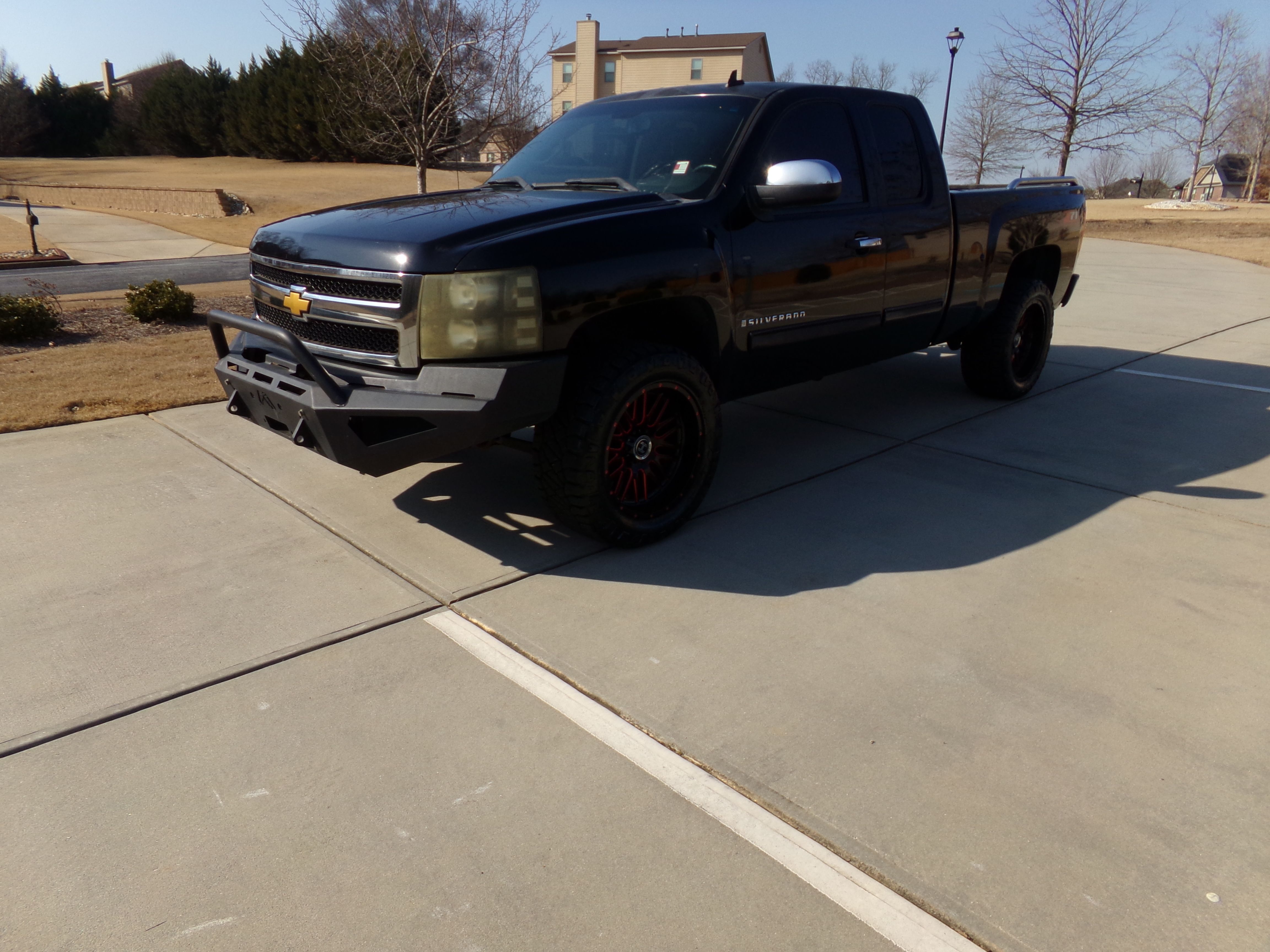 Used 2009 Chevrolet Silverado 1500 LT RWD image 1