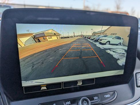 Used 2023 Chevrolet Blazer LT image 12