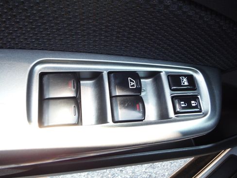 Used 2012 Subaru Forester 2.5X AWD/4WD image 13