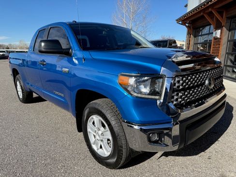 Used 2018 Toyota Tundra SR5 image 8