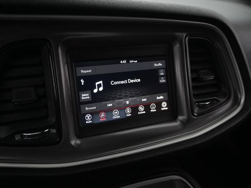 Used 2021 Dodge Challenger R/T image 34