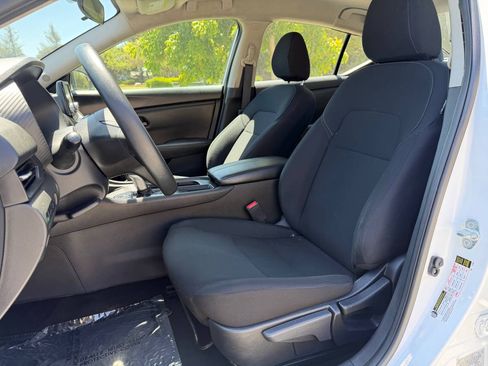 Used 2024 Nissan Sentra S FWD image 9