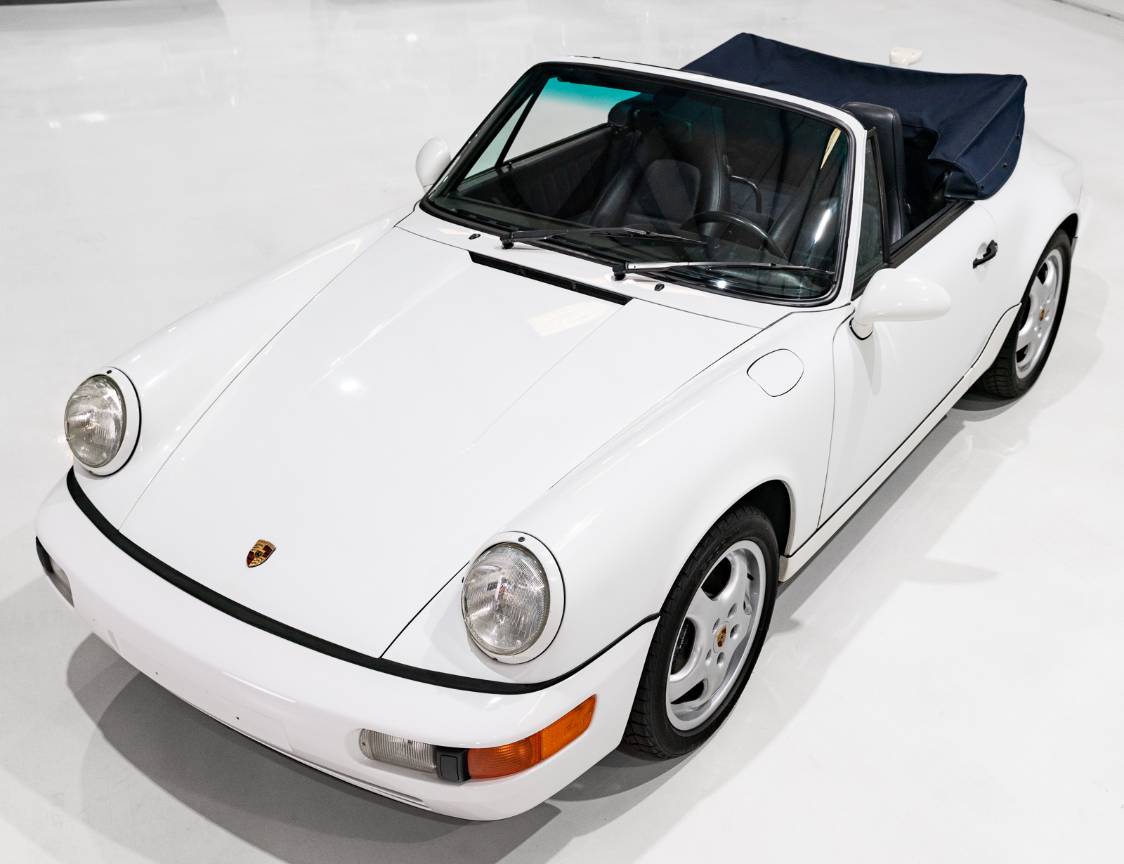 Used 1993 Porsche 911 Carrera Cabriolet RWD image 24