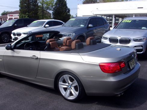Used 2011 BMW 328i RWD image 13