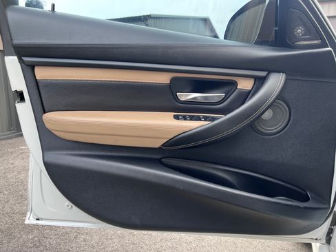 Used 2015 BMW M3 Sedan RWD image 21