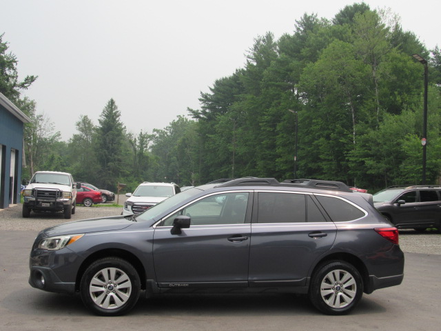 Used 2015 Subaru Outback 2.5i Premium AWD/4WD image 3
