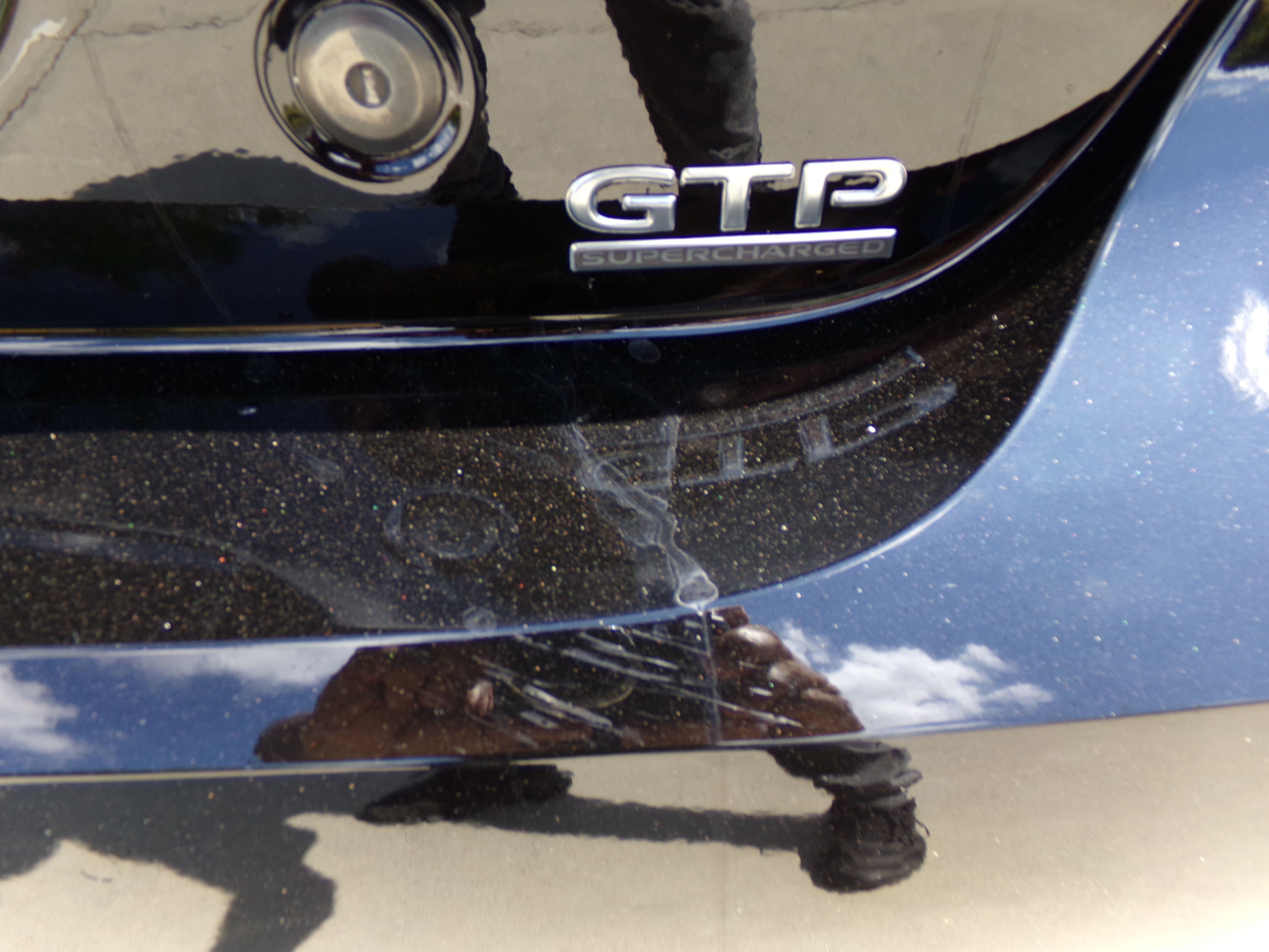 Used 2004 Pontiac Grand Prix GTP FWD image 10
