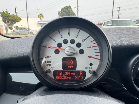 Used 2011 MINI Cooper Clubman S image 25