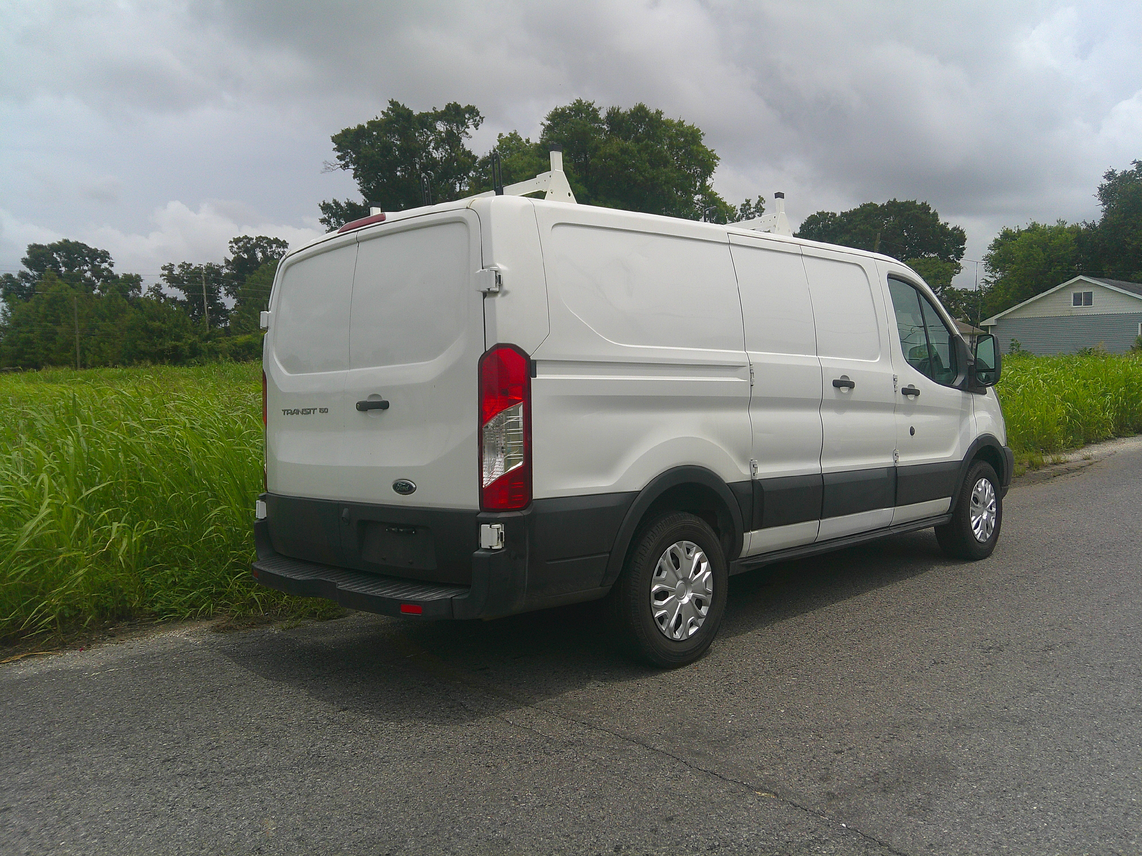 Used 2019 Ford Transit 150 XL RWD image 2