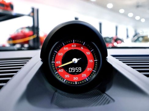 Used 2023 Porsche 911 GT3 image 37