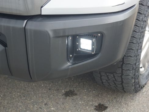 Used 2015 Toyota Tundra SR image 23