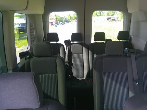 Used 2018 Ford Transit 350 RWD image 10