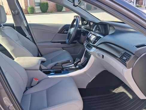Used 2014 Honda Accord EX-L image 19